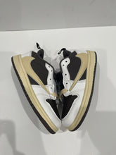 Load image into Gallery viewer, Cactus Jack Reverse Mocha