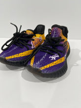 Load image into Gallery viewer, We Love You KOBE!