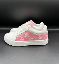 Load image into Gallery viewer, LV Pink Royale
