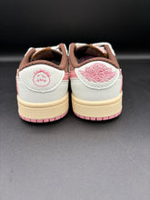 Load image into Gallery viewer, TS Lows x Neopolitan
