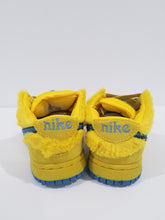 Load image into Gallery viewer, Yellow Bear Dunks
