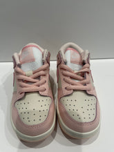 Load image into Gallery viewer, Orange Pearl Dunks
