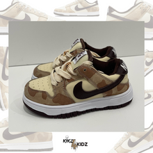 Load image into Gallery viewer, Super Fast CHEETAH DUNKS
