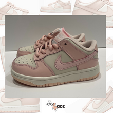 Load image into Gallery viewer, Orange Pearl Dunks
