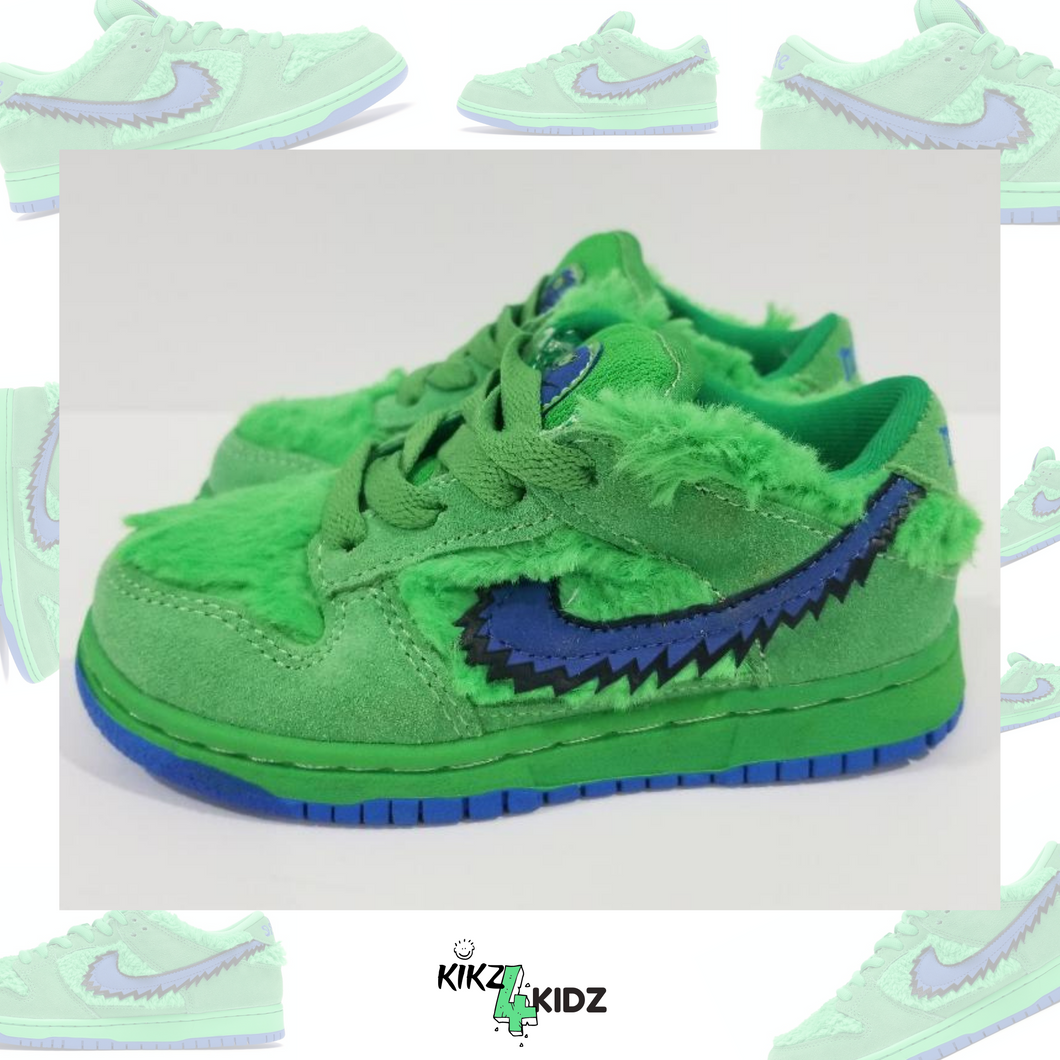 Green Bear Dunks