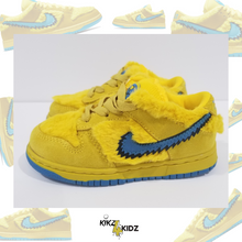 Load image into Gallery viewer, Yellow Bear Dunks
