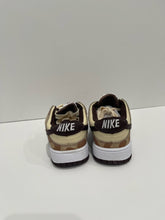 Load image into Gallery viewer, Super Fast CHEETAH DUNKS

