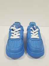 Load image into Gallery viewer, Silver Blue&#39;s
