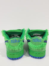 Load image into Gallery viewer, Green Bear Dunks
